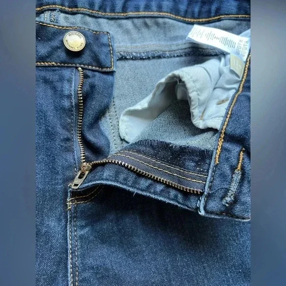 Michael Kors | woman’s denim Capri/cropped pants. Size: 8. - Picture 11 of 14